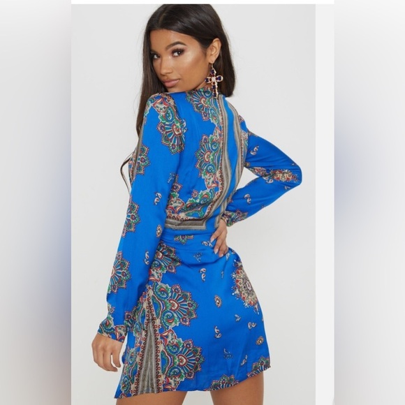 PrettyLittleThing Vibrant Blue Patterned Mini Dress - Picture 8 of 10